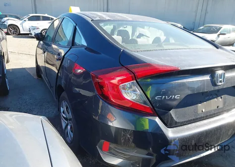 2018 Honda Civic Lx z USA, uszkodzony, nr VIN 2HGFC2F52JH610528